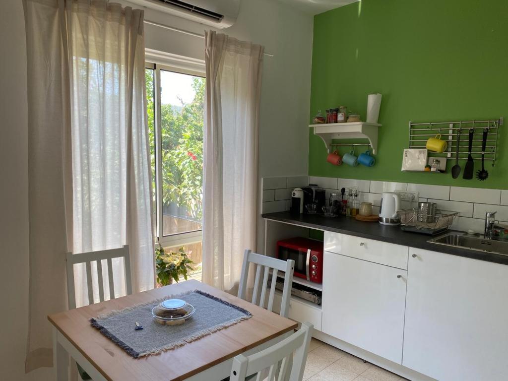 Maple'S Place - אירוח מייפל Roș Pina Exterior foto